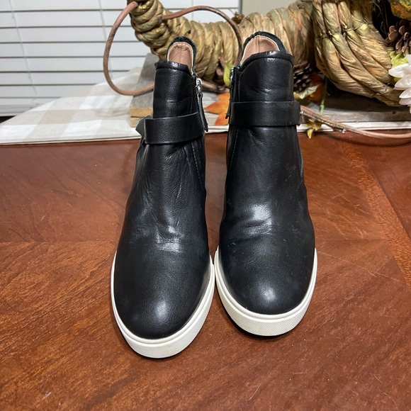 Linea Paolo Freshton Leather  Wedge Heel Sneaker boots booties - Picture 2 of 9